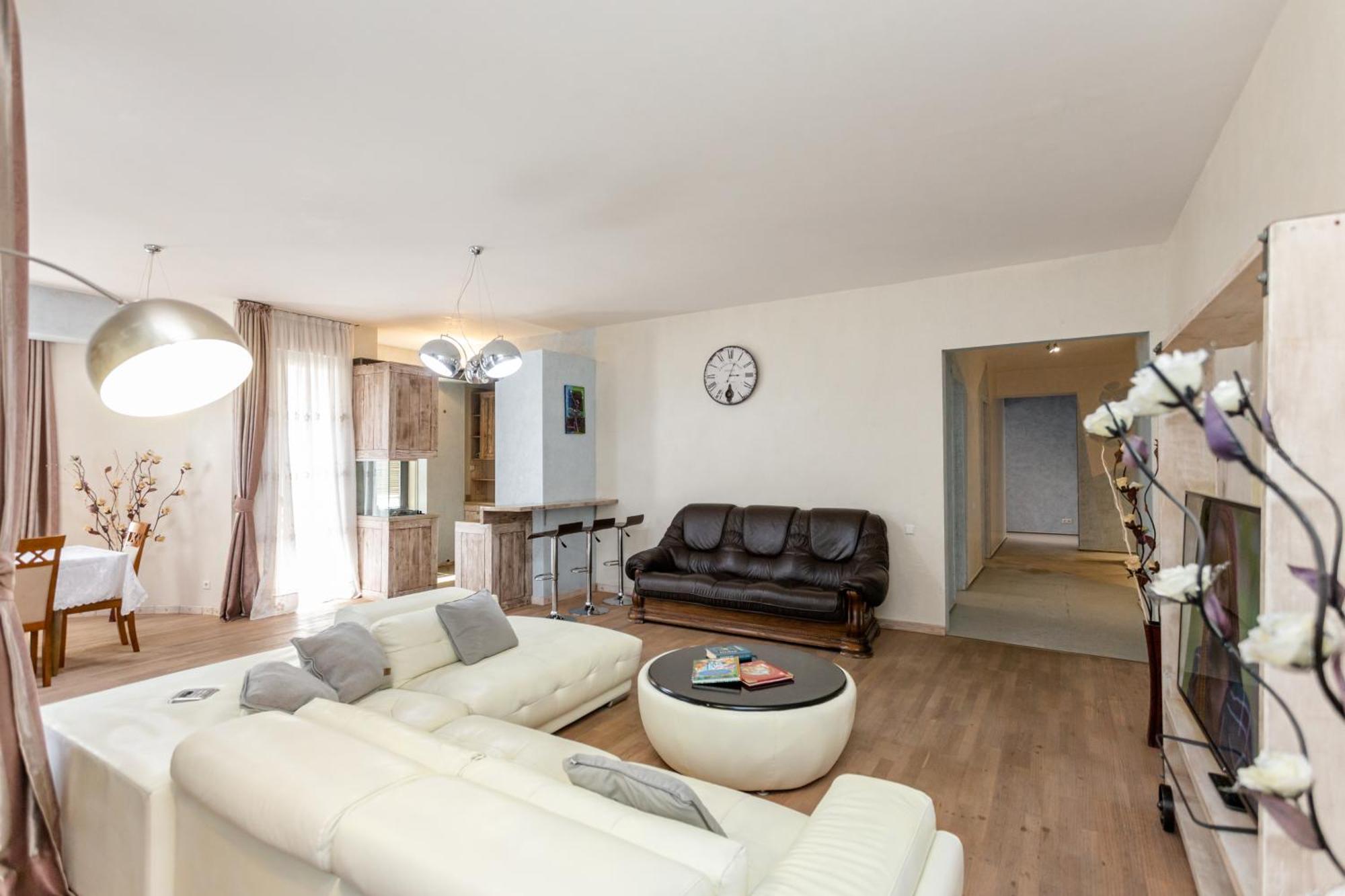Serviced Apartment On Rustaveli Avenue 9 트빌리시 외부 사진