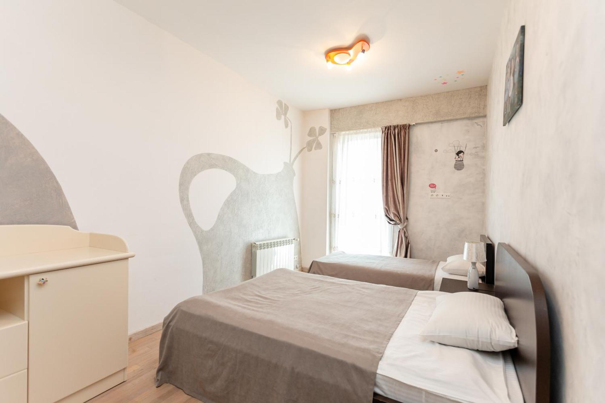 Serviced Apartment On Rustaveli Avenue 9 트빌리시 외부 사진